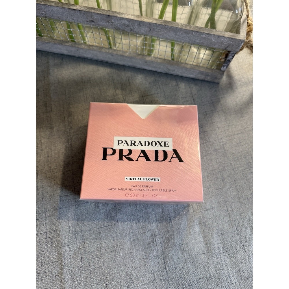 Prada Paradoxe Virtual Flower Eau de Parfum 3.0 fl. oz. / 90ml 22Y25CU NIB - Picture 8 of 10